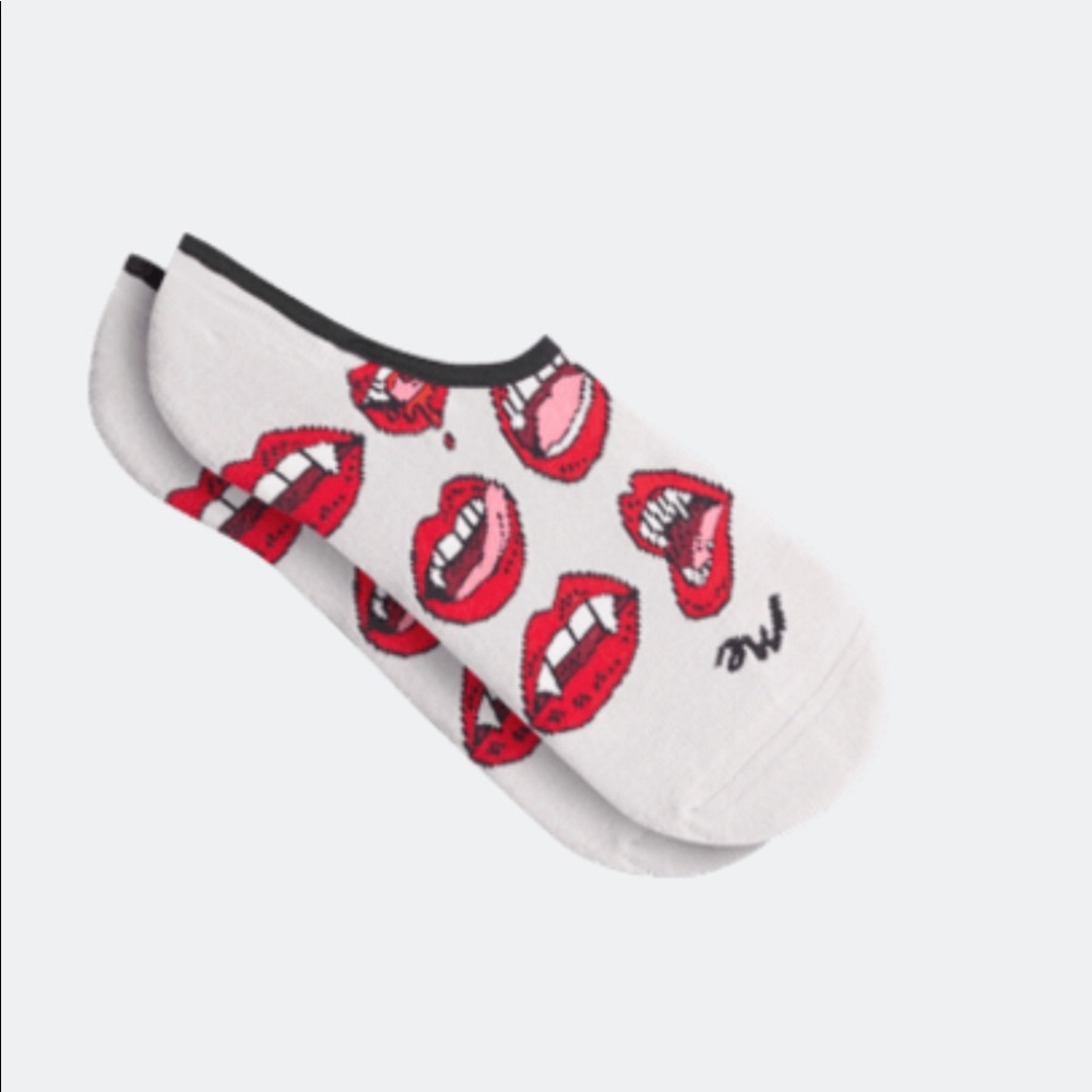 MeUndies supima cotton no show vampire socks